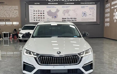 Skoda Octavia IV, 2022 год, 2 137 911 рублей, 2 фотография