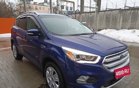 Ford Kuga III, 2016 год, 1 379 000 рублей, 2 фотография