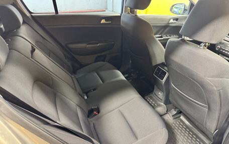 KIA Sportage IV рестайлинг, 2016 год, 1 799 000 рублей, 12 фотография