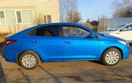 Hyundai Solaris II рестайлинг, 2018 год, 1 100 000 рублей, 4 фотография