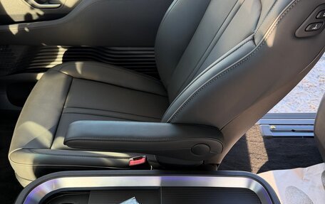 Hyundai Staria, 2024 год, 7 300 000 рублей, 21 фотография