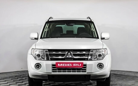 Mitsubishi Pajero IV, 2014 год, 2 449 000 рублей, 2 фотография