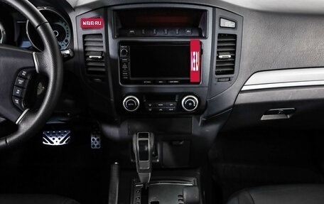 Mitsubishi Pajero IV, 2014 год, 2 449 000 рублей, 14 фотография