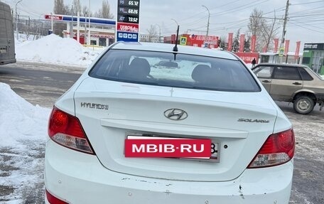 Hyundai Solaris II рестайлинг, 2012 год, 600 000 рублей, 5 фотография