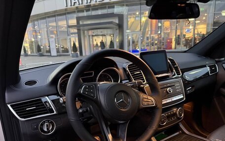 Mercedes-Benz GLS, 2017 год, 4 550 000 рублей, 9 фотография