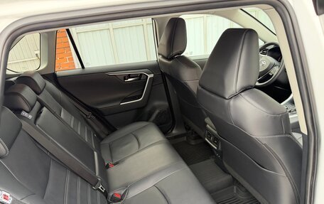 Toyota RAV4, 2022 год, 5 200 000 рублей, 9 фотография