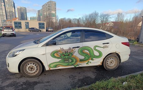 Hyundai Solaris II рестайлинг, 2022 год, 500 000 рублей, 17 фотография