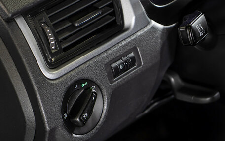 Skoda Rapid I, 2018 год, 1 295 000 рублей, 15 фотография