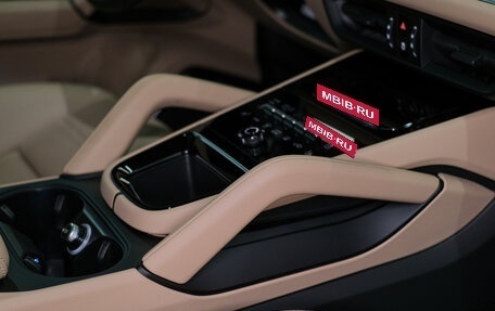 Porsche Cayenne III, 2025 год, 19 150 000 рублей, 33 фотография