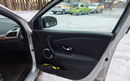 Renault Fluence I, 2013 год, 700 000 рублей, 17 фотография