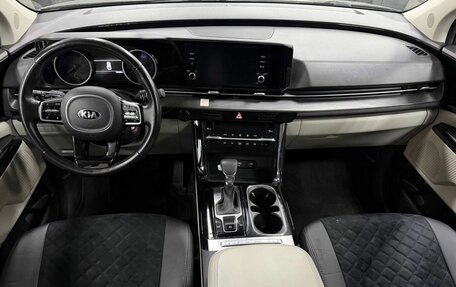 KIA Carnival, 2021 год, 2 990 000 рублей, 8 фотография