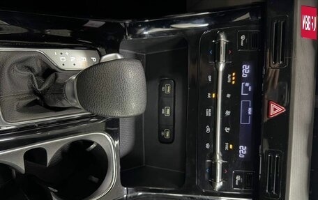 KIA Carnival, 2021 год, 2 990 000 рублей, 17 фотография