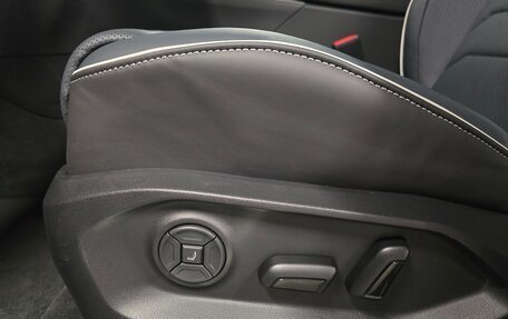 Volkswagen Touareg III, 2025 год, 12 185 000 рублей, 16 фотография