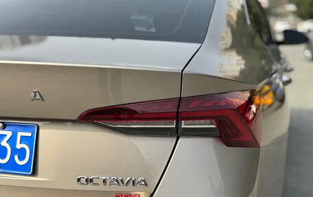 Skoda Octavia IV, 2022 год, 2 236 911 рублей, 10 фотография