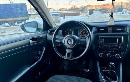 Volkswagen Jetta VI, 2014 год, 620 000 рублей, 16 фотография
