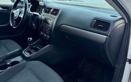 Volkswagen Jetta VI, 2014 год, 620 000 рублей, 15 фотография