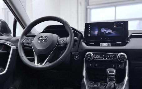 Toyota RAV4, 2025 год, 4 400 000 рублей, 8 фотография