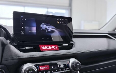 Toyota RAV4, 2025 год, 4 400 000 рублей, 11 фотография