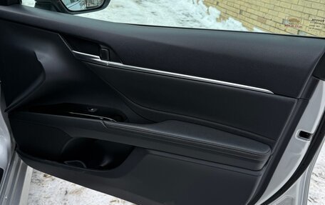 Toyota Camry, 2020 год, 3 300 000 рублей, 8 фотография