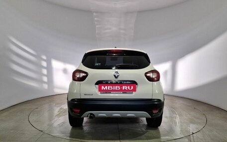 Renault Kaptur I рестайлинг, 2019 год, 1 150 000 рублей, 13 фотография