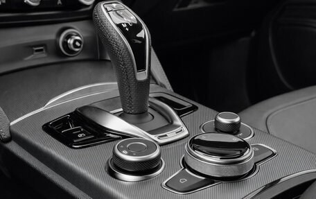 Alfa Romeo Stelvio, 2025 год, 6 993 133 рублей, 20 фотография