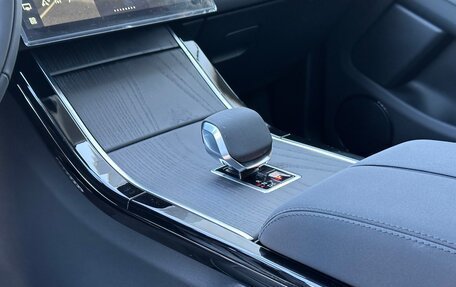 Land Rover Range Rover Evoque II, 2025 год, 6 990 000 рублей, 12 фотография