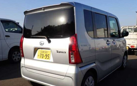 Daihatsu Tanto IV, 2022 год, 800 000 рублей, 2 фотография