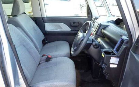 Daihatsu Tanto IV, 2022 год, 800 000 рублей, 4 фотография