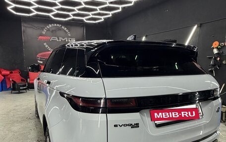 Land Rover Range Rover Evoque II, 2019 год, 4 000 000 рублей, 9 фотография