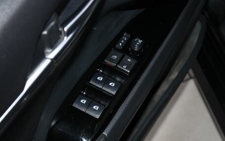 Toyota Camry, 2018 год, 2 669 900 рублей, 8 фотография