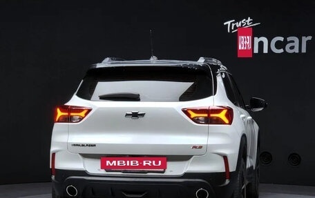 Chevrolet TrailBlazer, 2021 год, 1 740 000 рублей, 4 фотография