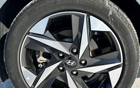 Hyundai Elantra, 2023 год, 1 340 001 рублей, 21 фотография