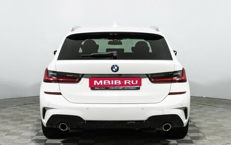 BMW 3 серия, 2019 год, 3 000 000 рублей, 6 фотография