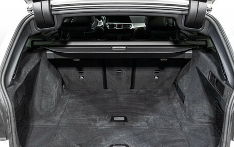 BMW 3 серия, 2019 год, 3 000 000 рублей, 15 фотография