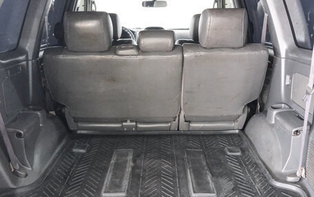 Toyota Land Cruiser Prado 120 рестайлинг, 2003 год, 2 149 000 рублей, 26 фотография