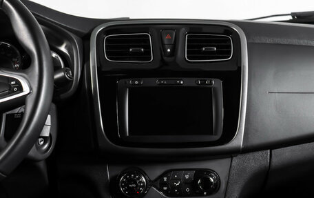 Renault Logan II, 2022 год, 1 345 000 рублей, 14 фотография