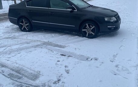 Volkswagen Passat B6, 2010 год, 650 000 рублей, 2 фотография