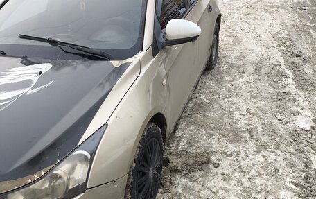 Chevrolet Cruze II, 2010 год, 420 000 рублей, 3 фотография