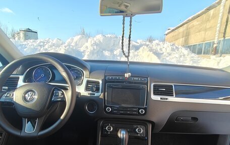 Volkswagen Touareg III, 2016 год, 2 600 000 рублей, 7 фотография