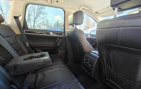 Volkswagen Touareg III, 2016 год, 2 600 000 рублей, 10 фотография