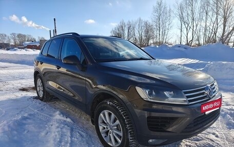 Volkswagen Touareg III, 2016 год, 2 600 000 рублей, 2 фотография