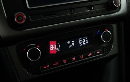 Volkswagen Polo VI (EU Market), 2018 год, 999 585 рублей, 16 фотография