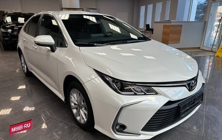 Toyota Corolla, 2020 год, 1 990 000 рублей, 2 фотография