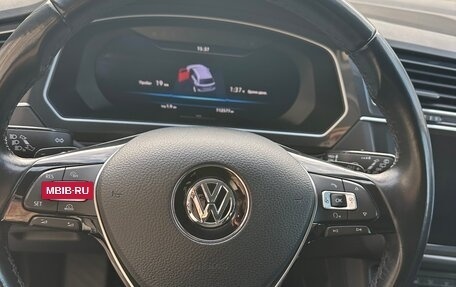 Volkswagen Tiguan II, 2017 год, 2 000 000 рублей, 12 фотография