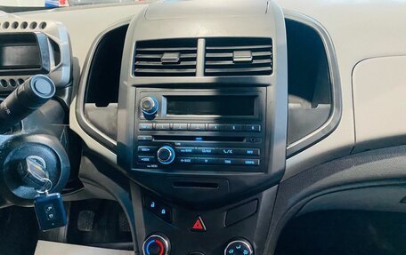 Chevrolet Aveo III, 2013 год, 750 000 рублей, 16 фотография