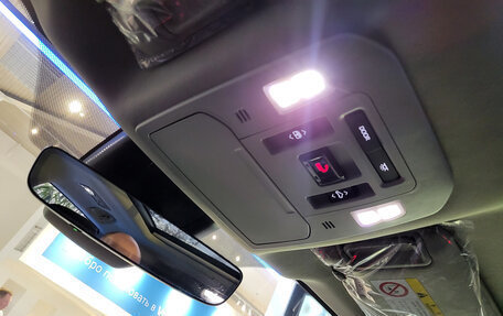 Toyota Highlander, 2025 год, 5 690 000 рублей, 32 фотография