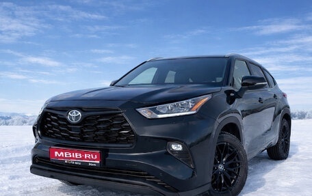 Toyota Highlander, 2021 год, 5 400 000 рублей, 1 фотография