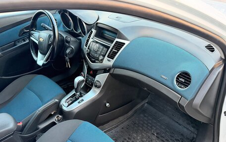 Chevrolet Cruze II, 2011 год, 9 фотография