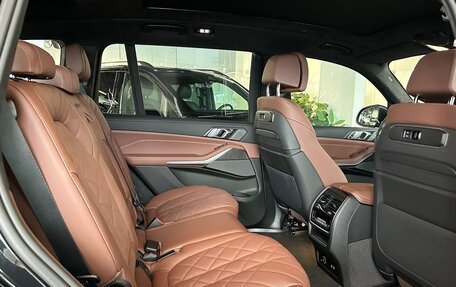 BMW X7, 2025 год, 17 000 000 рублей, 11 фотография