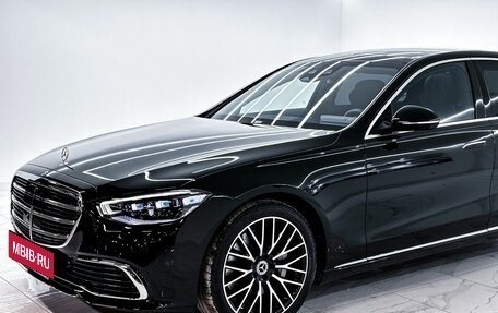 Mercedes-Benz S-Класс, 2024 год, 18 000 000 рублей, 6 фотография